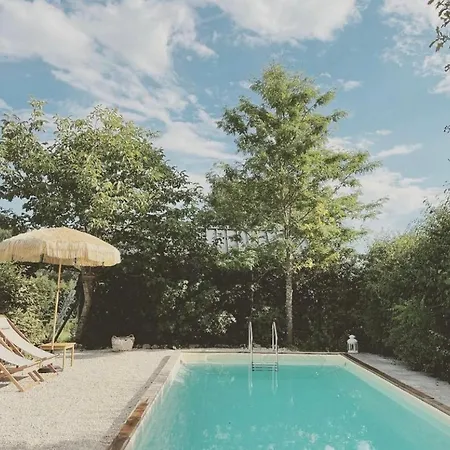 Peaceful Refuge In Burgundy Near Beaune